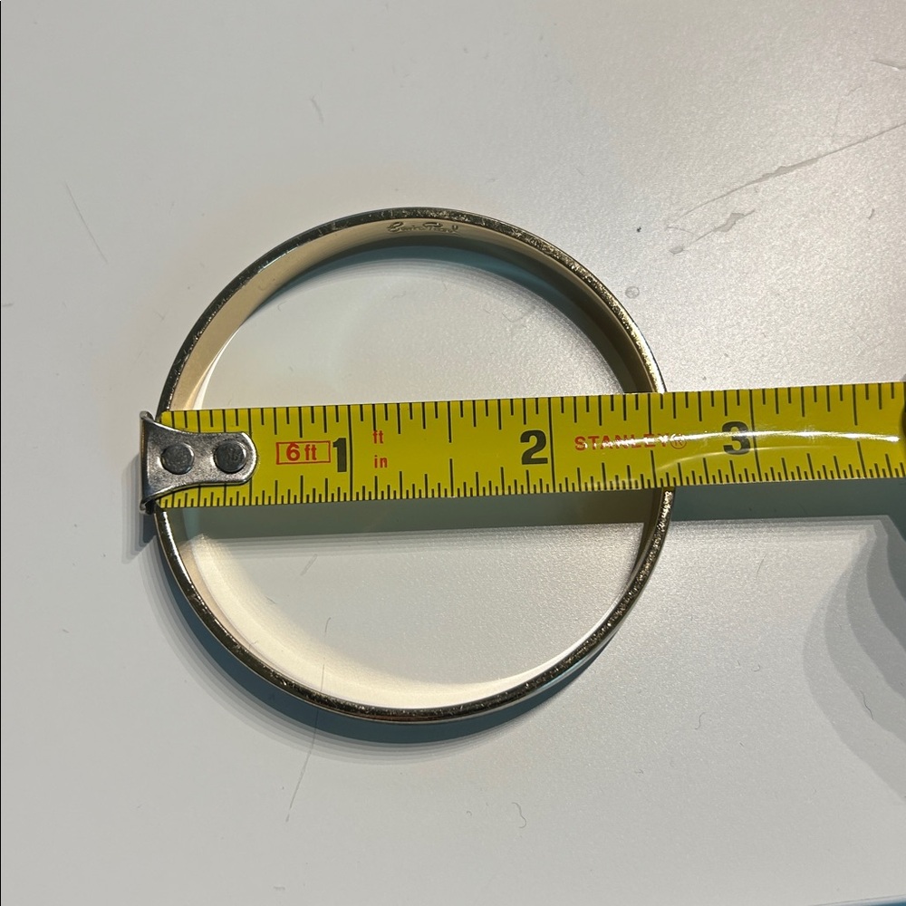 Erwin Pearl Enamel Bangle - Picture 3 of 3